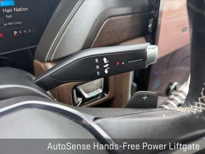 2025 GMC Yukon Denali Ultimate