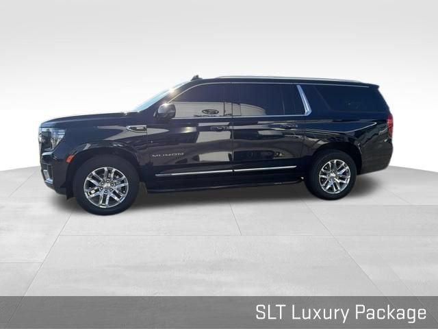 2022 GMC Yukon XL SLT