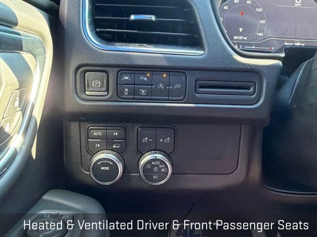 2022 GMC Yukon XL SLT