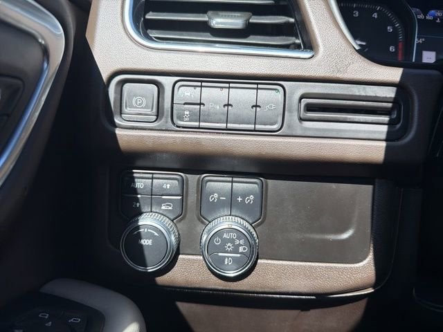 2021 GMC Yukon XL SLT