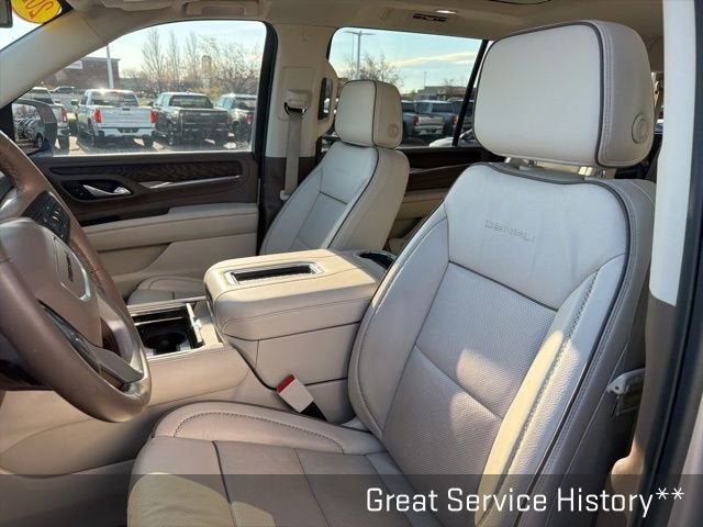 2023 GMC Yukon XL Denali