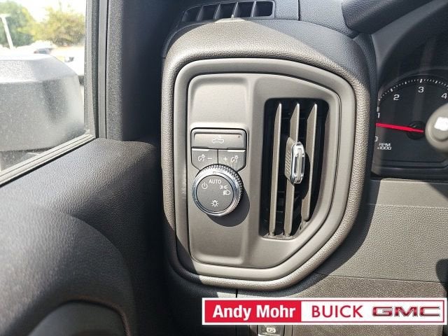 2024 GMC Sierra 2500 HD Pro