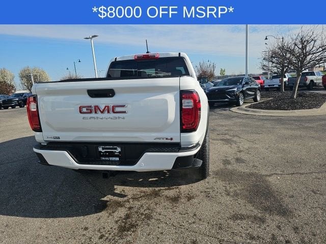 2025 GMC Canyon AT4