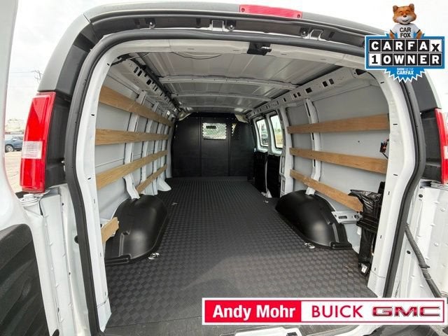 2025 GMC Savana Cargo Work Van