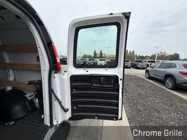 2025 GMC Savana Cargo Work Van