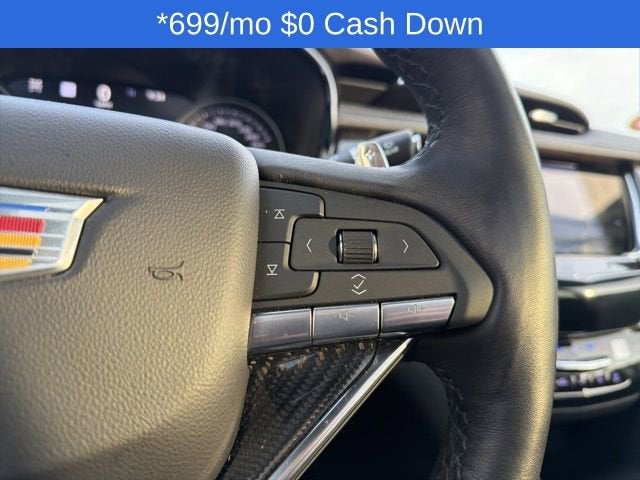 2024 Cadillac XT6 Sport