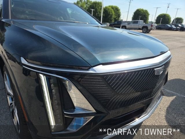 2025 Cadillac LYRIQ Luxury 3