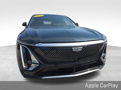 2025 Cadillac LYRIQ Luxury 3