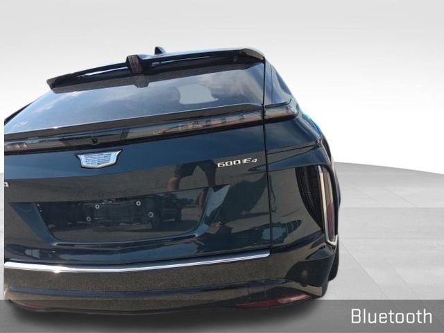 2025 Cadillac LYRIQ Luxury 3
