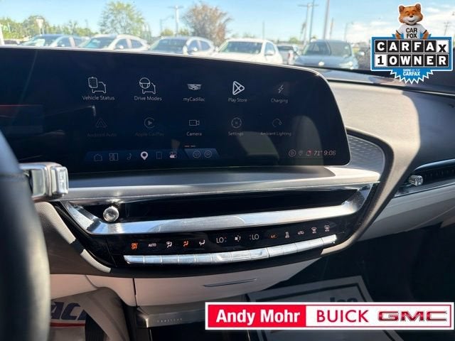 2025 Cadillac LYRIQ Sport 1
