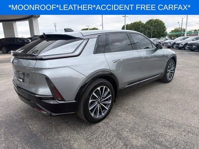 2024 Cadillac LYRIQ Sport 2