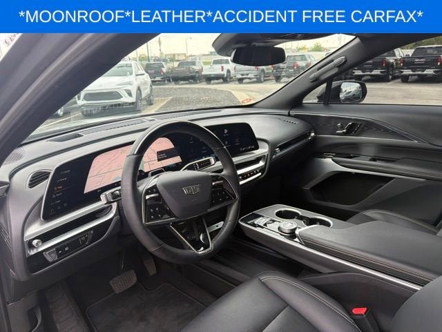 2024 Cadillac LYRIQ Sport 2