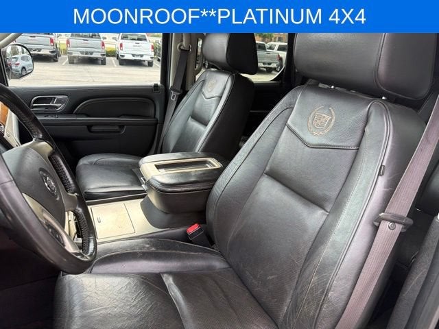 2012 Cadillac Escalade Platinum Edition