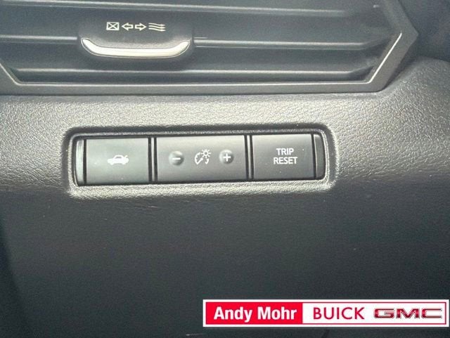 2021 Nissan Altima 2.0 SR