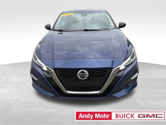 2021 Nissan Altima 2.0 SR