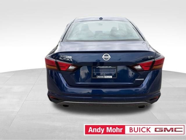 2021 Nissan Altima 2.0 SR