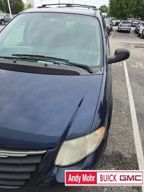 2006 Chrysler Town & Country LWB Touring