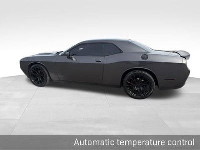 2017 Dodge Challenger SXT