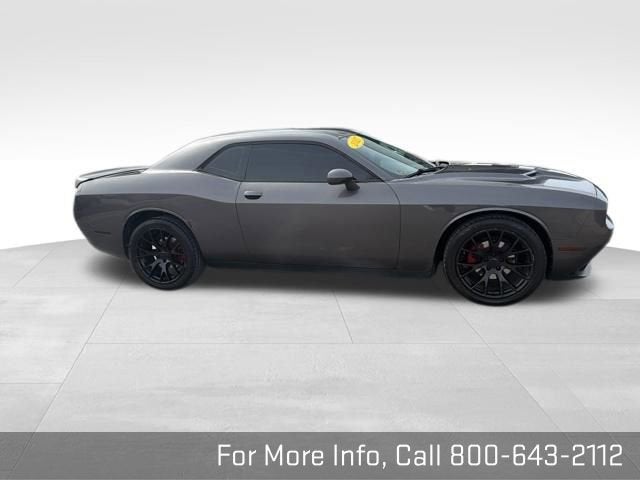 2017 Dodge Challenger SXT