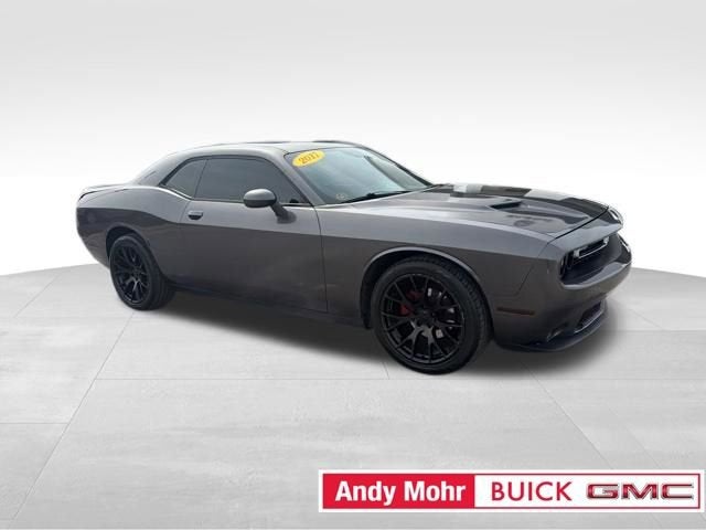 2017 Dodge Challenger SXT