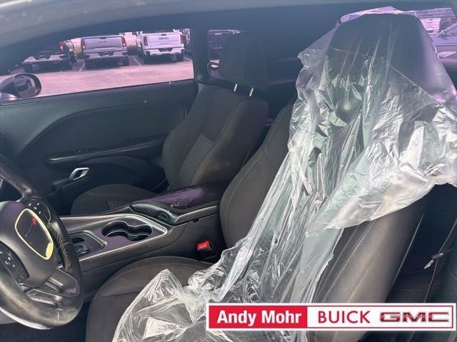 2017 Dodge Challenger SXT