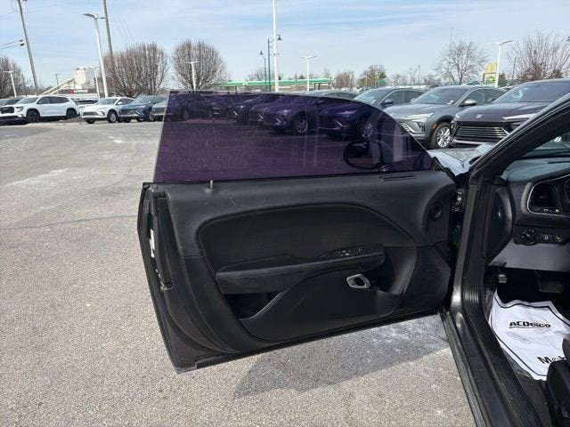 2017 Dodge Challenger SXT