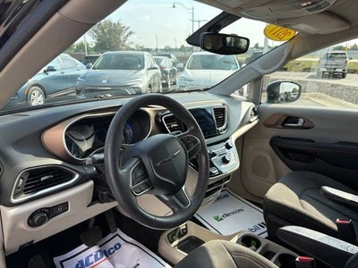 2017 Chrysler Pacifica Touring