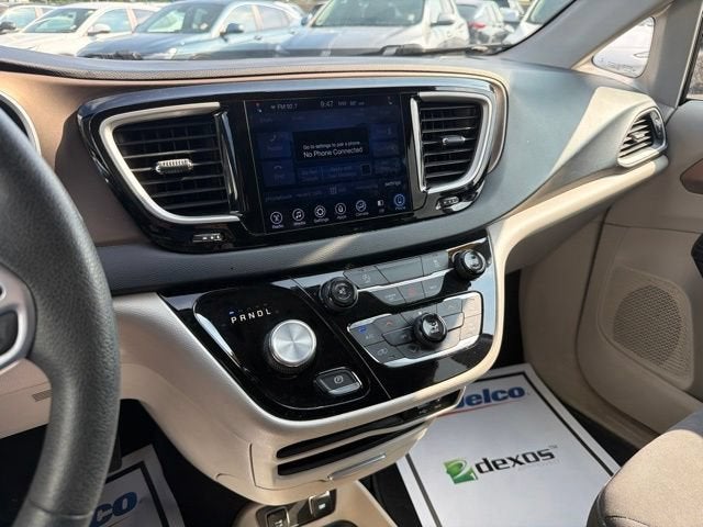 2017 Chrysler Pacifica Touring