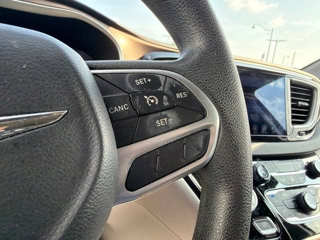 2017 Chrysler Pacifica Touring