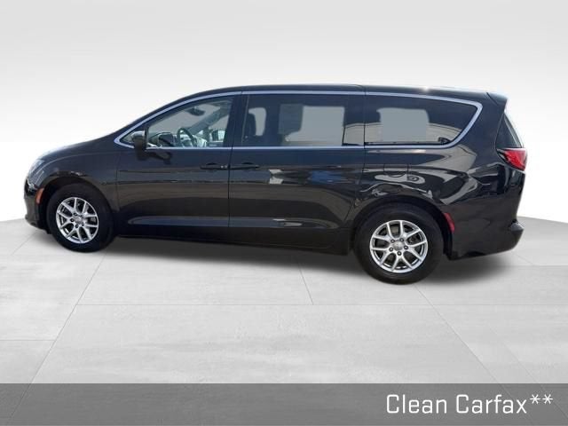 2017 Chrysler Pacifica Touring