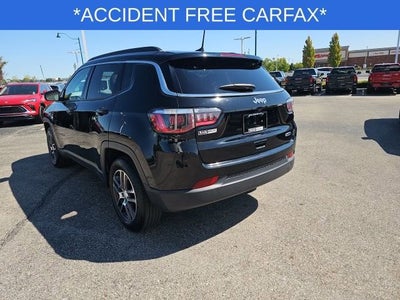 2019 Jeep Compass Latitude w/Sun/Wheel Pkg