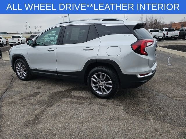 2022 GMC Terrain SLT