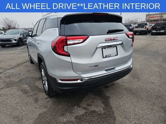 2022 GMC Terrain SLT