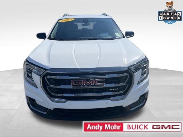 2024 GMC Terrain AT4