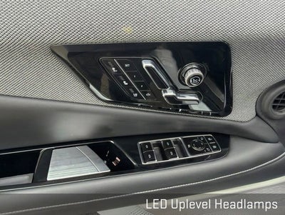 2025 Cadillac OPTIQ Luxury 2