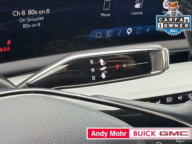 2025 Cadillac OPTIQ Luxury 2