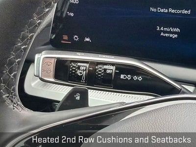 2025 Cadillac OPTIQ Luxury 2