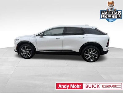2025 Cadillac OPTIQ Luxury 2