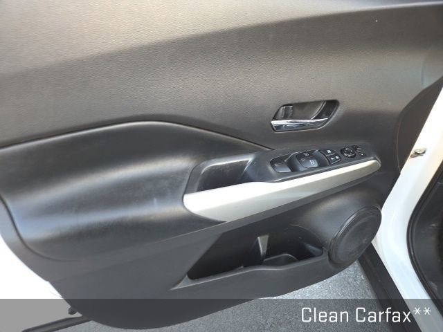 2019 Nissan Kicks SR