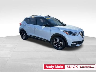2019 Nissan Kicks SR