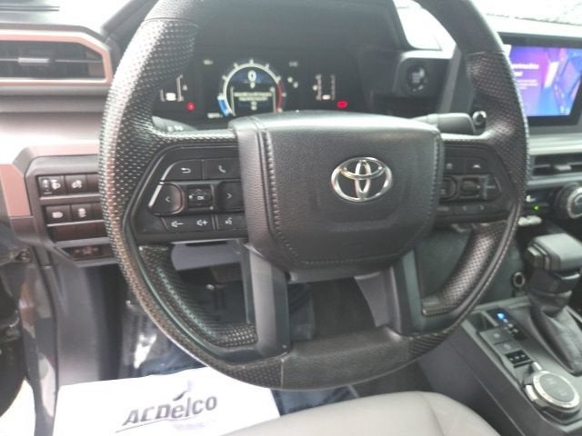 2024 Toyota Tacoma 4WD SR5