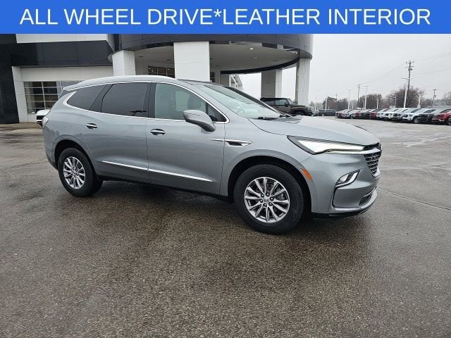 2023 Buick Enclave Essence