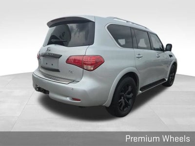 2011 INFINITI QX56 8-passenger
