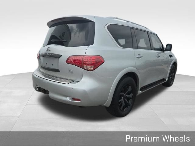 2011 INFINITI QX56 8-passenger