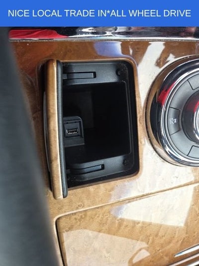 2011 INFINITI QX56 8-passenger