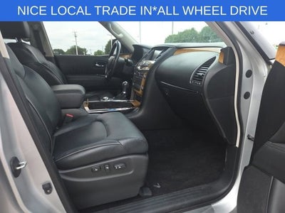 2011 INFINITI QX56 8-passenger