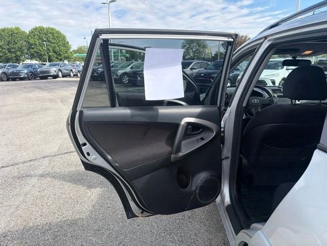 2007 Toyota RAV4 Sport