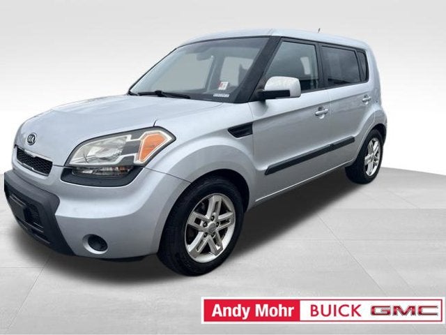 2011 Kia Soul +