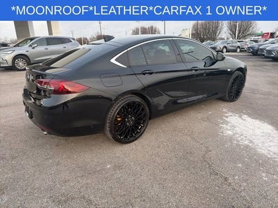 2018 Buick Regal Sportback Essence