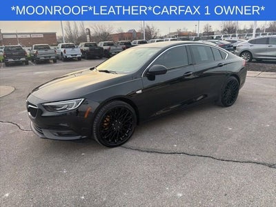 2018 Buick Regal Sportback Essence